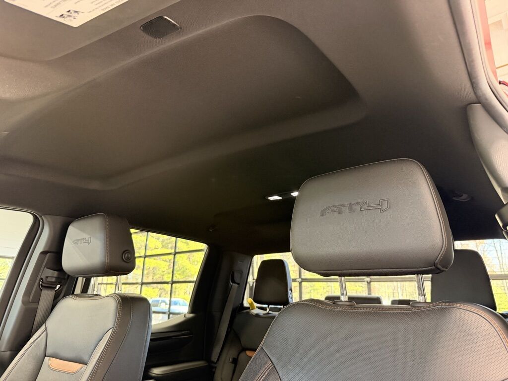 2022 GMC Sierra 1500 4x4 Crew Cab AT4 Minocqua WI