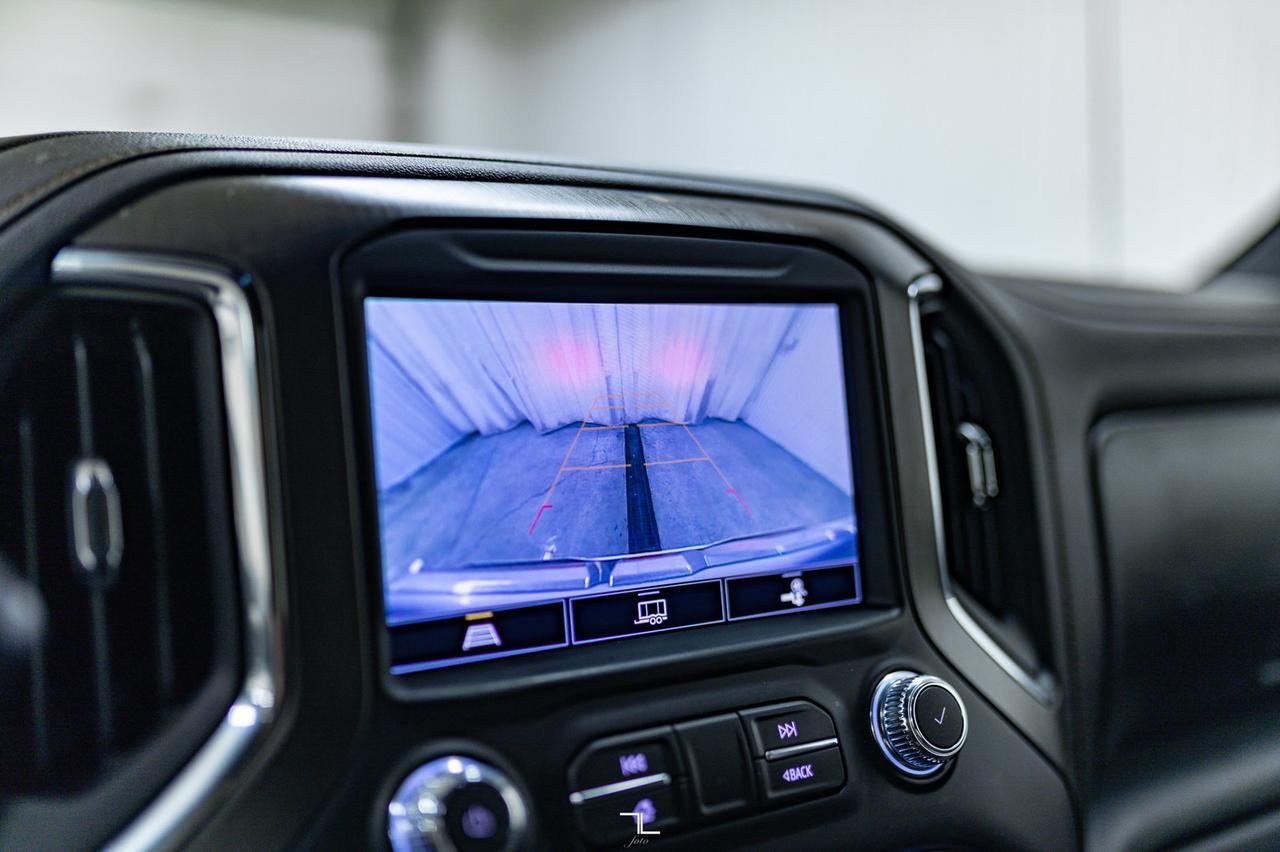 2022 GMC Sierra 1500 4x4 Crew Cab AT4 Leather Nav BCam Red Deer AB