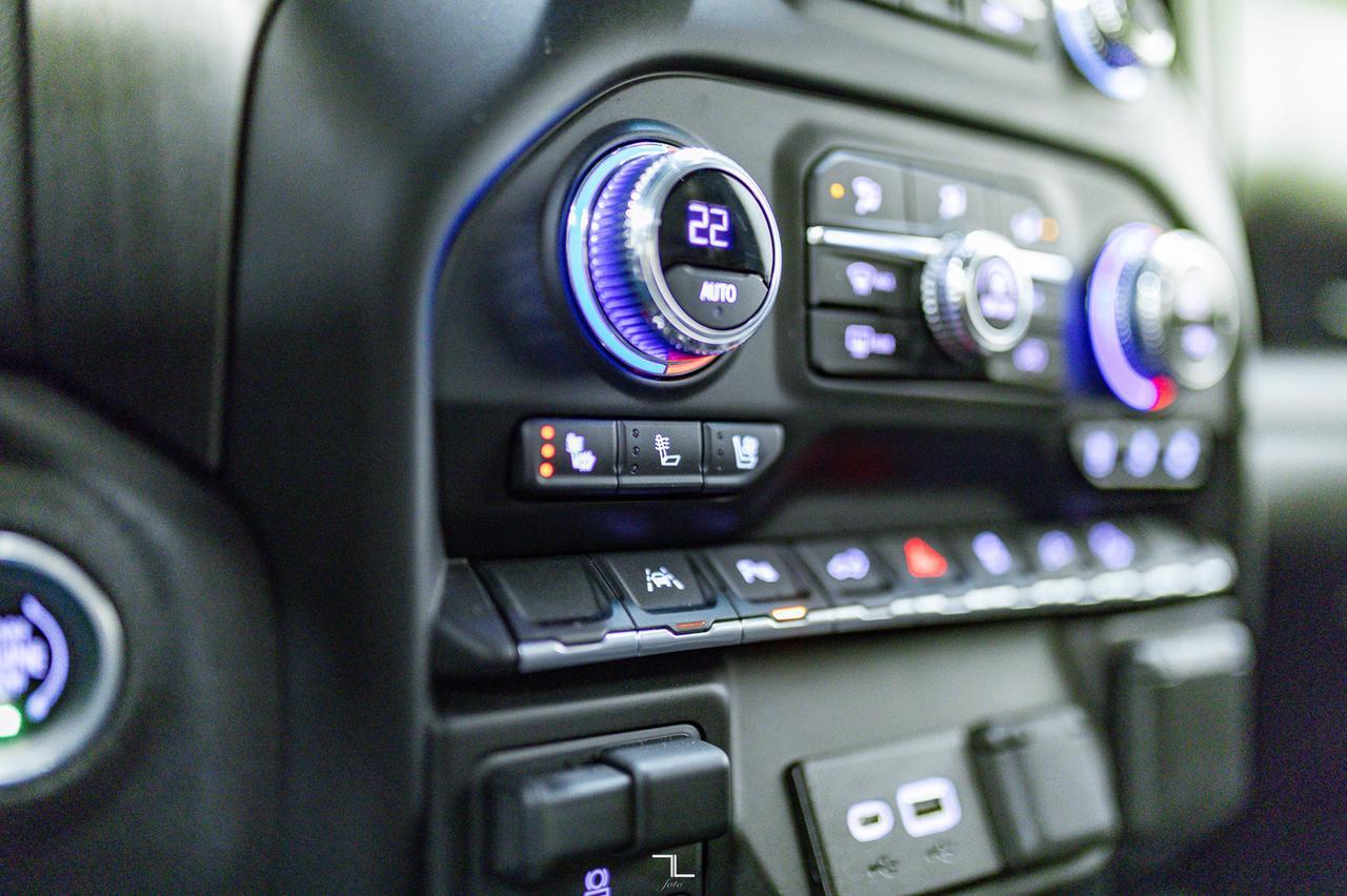 2022 GMC Sierra 1500 4x4 Crew Cab AT4 Leather Nav BCam Red Deer AB