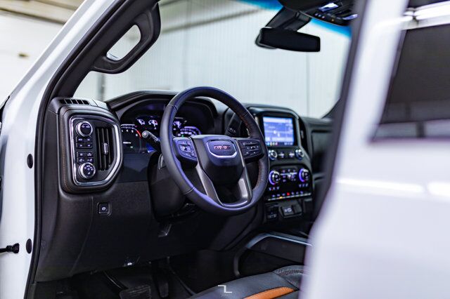 2022 GMC Sierra 1500 4x4 Crew Cab AT4 Leather Nav BCam Red Deer AB