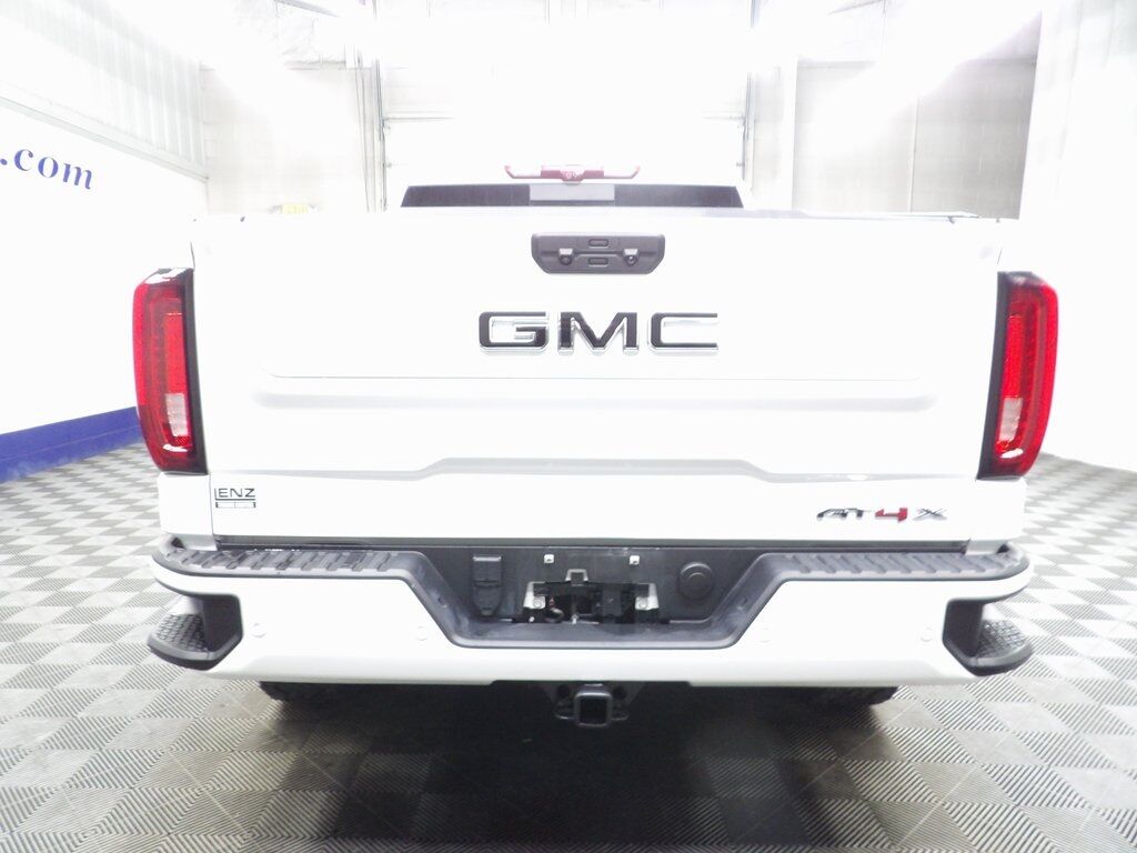 2022 GMC Sierra 1500 4x4 Crew Cab AT4X Fond du Lac WI