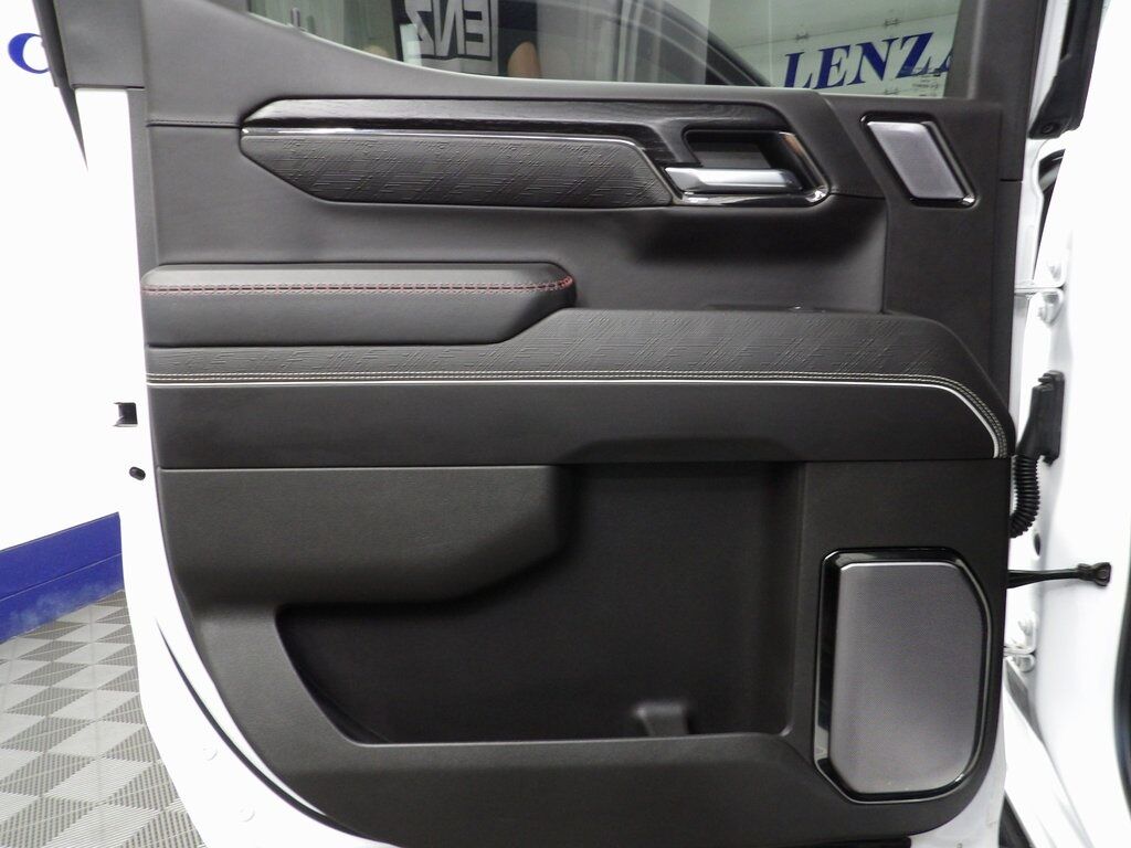 2022 GMC Sierra 1500 4x4 Crew Cab AT4X Fond du Lac WI