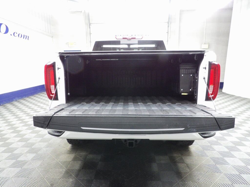 2022 GMC Sierra 1500 4x4 Crew Cab AT4X Fond du Lac WI