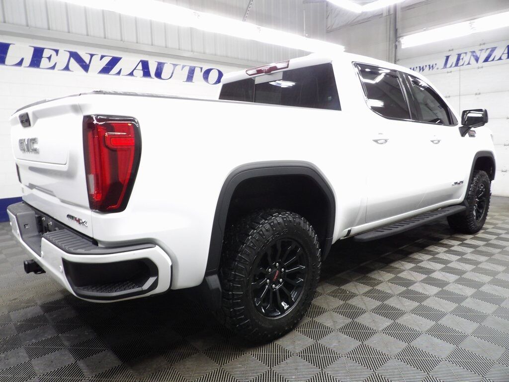2022 GMC Sierra 1500 4x4 Crew Cab AT4X Fond du Lac WI