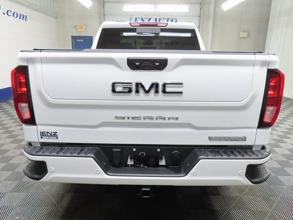 2022 GMC Sierra 1500 4x4 Crew Cab Elevation Fond du Lac WI