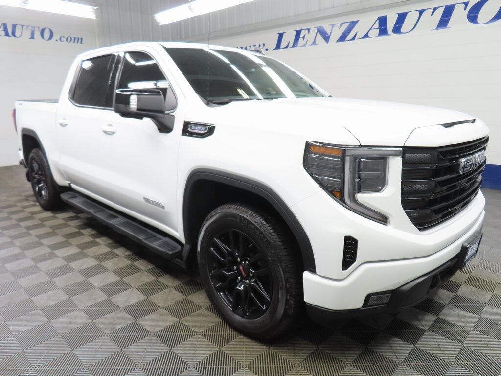 2022 GMC Sierra 1500 4x4 Crew Cab Elevation