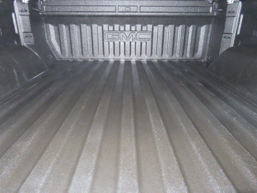 2022 GMC Sierra 1500 4x4 Crew Cab Elevation Fond du Lac WI