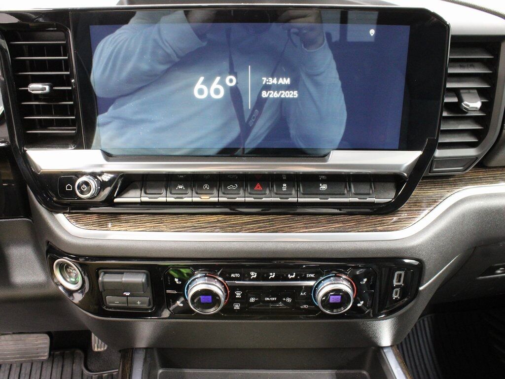 2022 GMC Sierra 1500 4x4 Crew Cab Elevation Fond du Lac WI