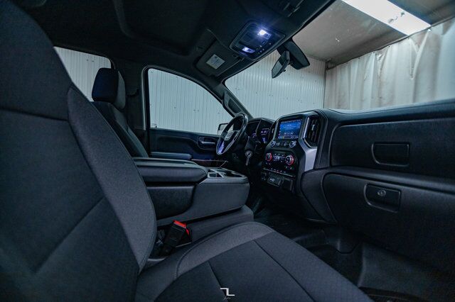 2022 GMC Sierra 1500 4x4 Crew Cab Limited SLE X31 PSeat BCam Red Deer AB