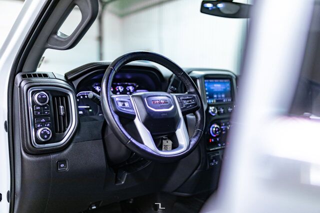 2022 GMC Sierra 1500 4x4 Crew Cab Limited SLE X31 PSeat BCam Red Deer AB