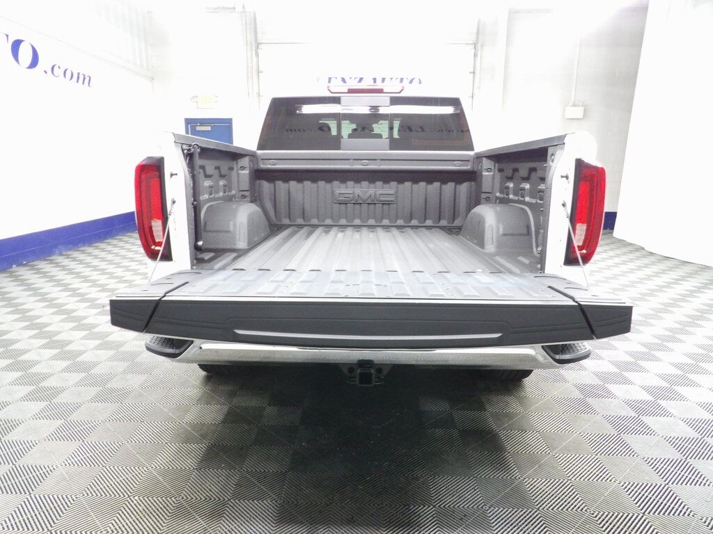 2022 GMC Sierra 1500 4x4 Crew Cab SLT Fond du Lac WI