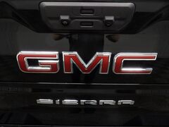 2022 GMC Sierra 1500 4x4 Crew Cab SLT Fond du Lac WI