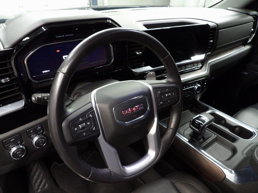 2022 GMC Sierra 1500 4x4 Crew Cab SLT Fond du Lac WI