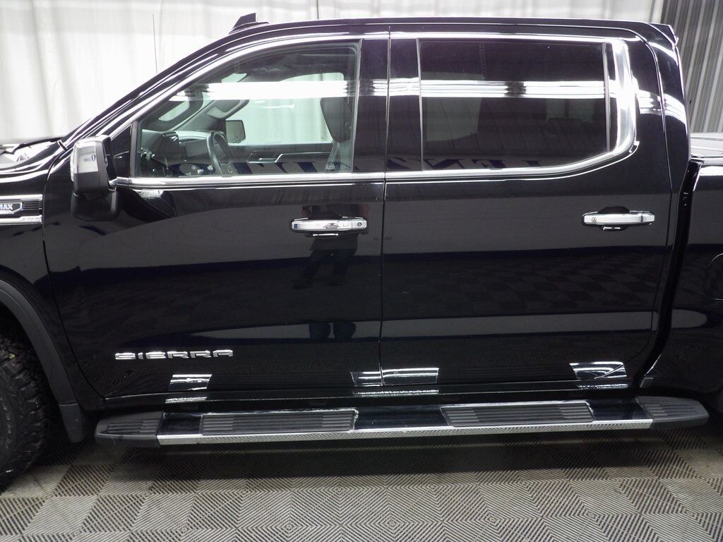 2022 GMC Sierra 1500 4x4 Crew Cab SLT Fond du Lac WI