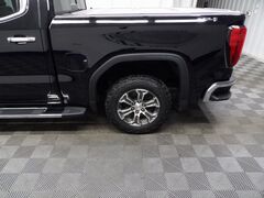 2022 GMC Sierra 1500 4x4 Crew Cab SLT Fond du Lac WI