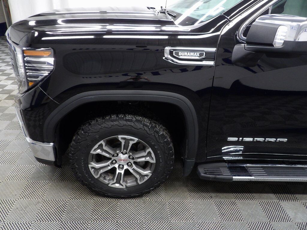 2022 GMC Sierra 1500 4x4 Crew Cab SLT Fond du Lac WI