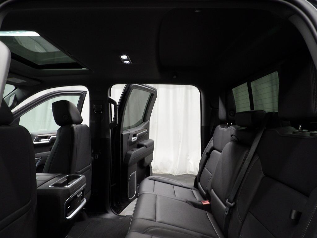 2022 GMC Sierra 1500 4x4 Crew Cab SLT Fond du Lac WI