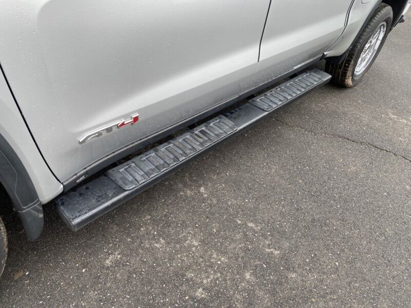 2022 GMC Sierra 1500 AT4 Bristol  PA
