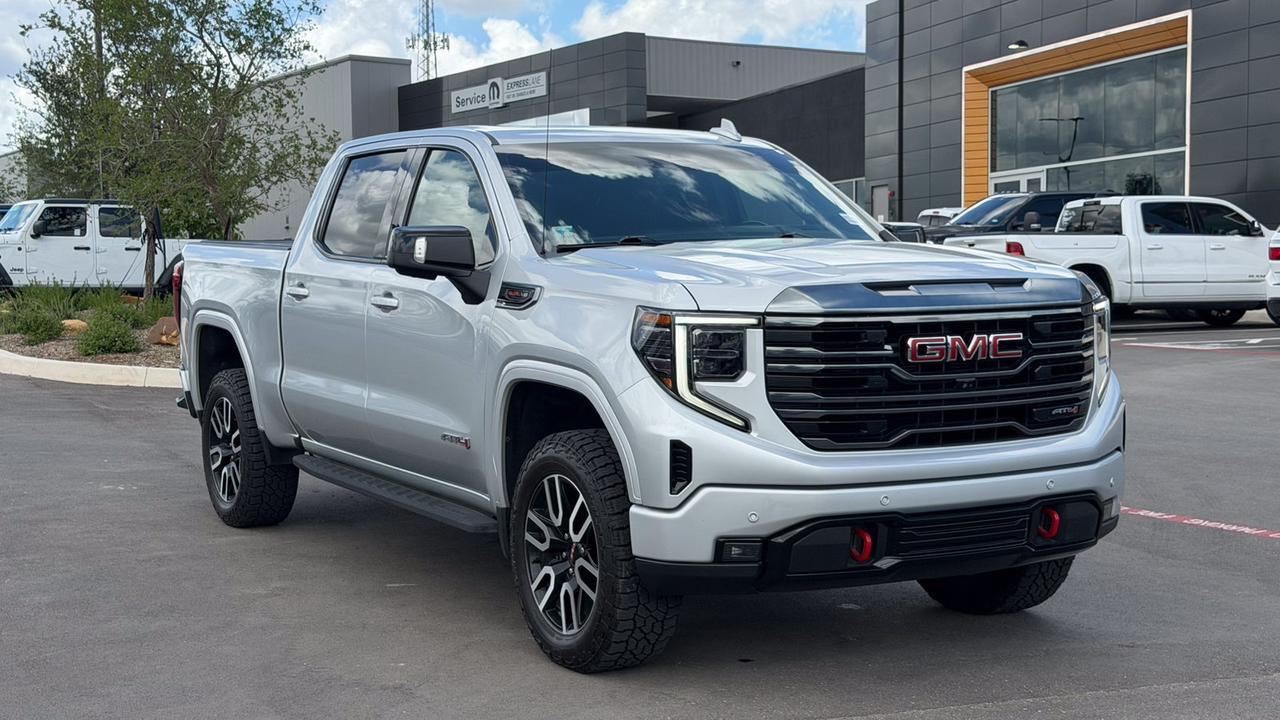 2022 GMC Sierra 1500 AT4