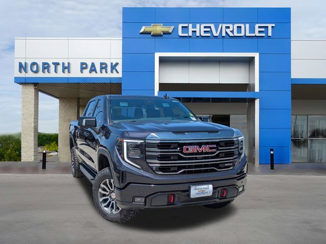 2022 GMC Sierra 1500 AT4