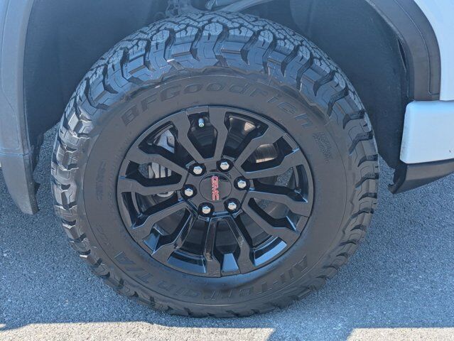 2022 GMC Sierra 1500 AT4X Castroville TX