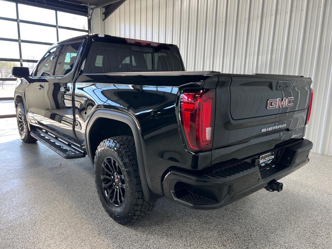 2022 GMC Sierra 1500 AT4X, Sport Step, Bed Cover Houston TX