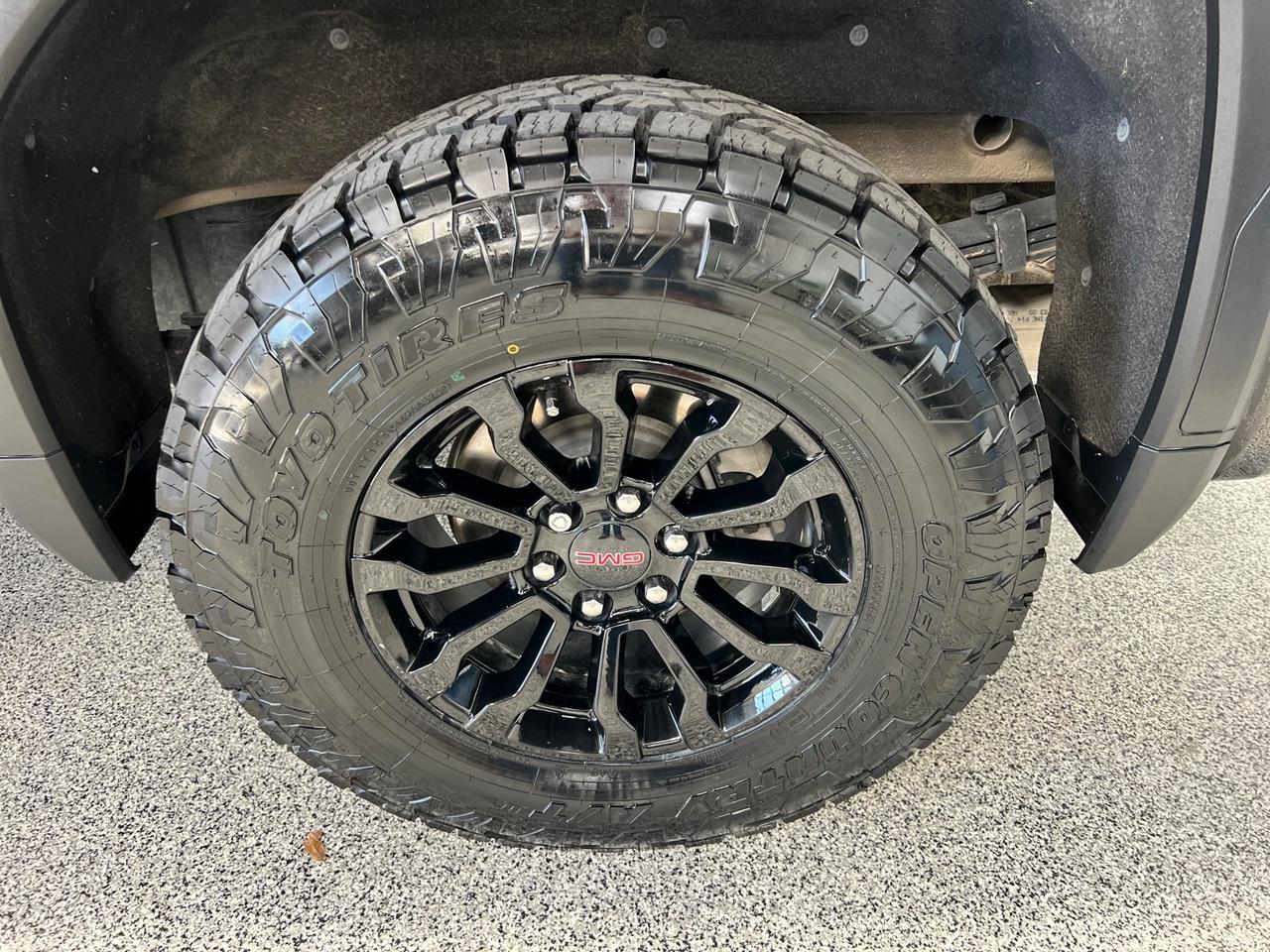 2022 GMC Sierra 1500 AT4X, Sport Step, Bed Cover Houston TX