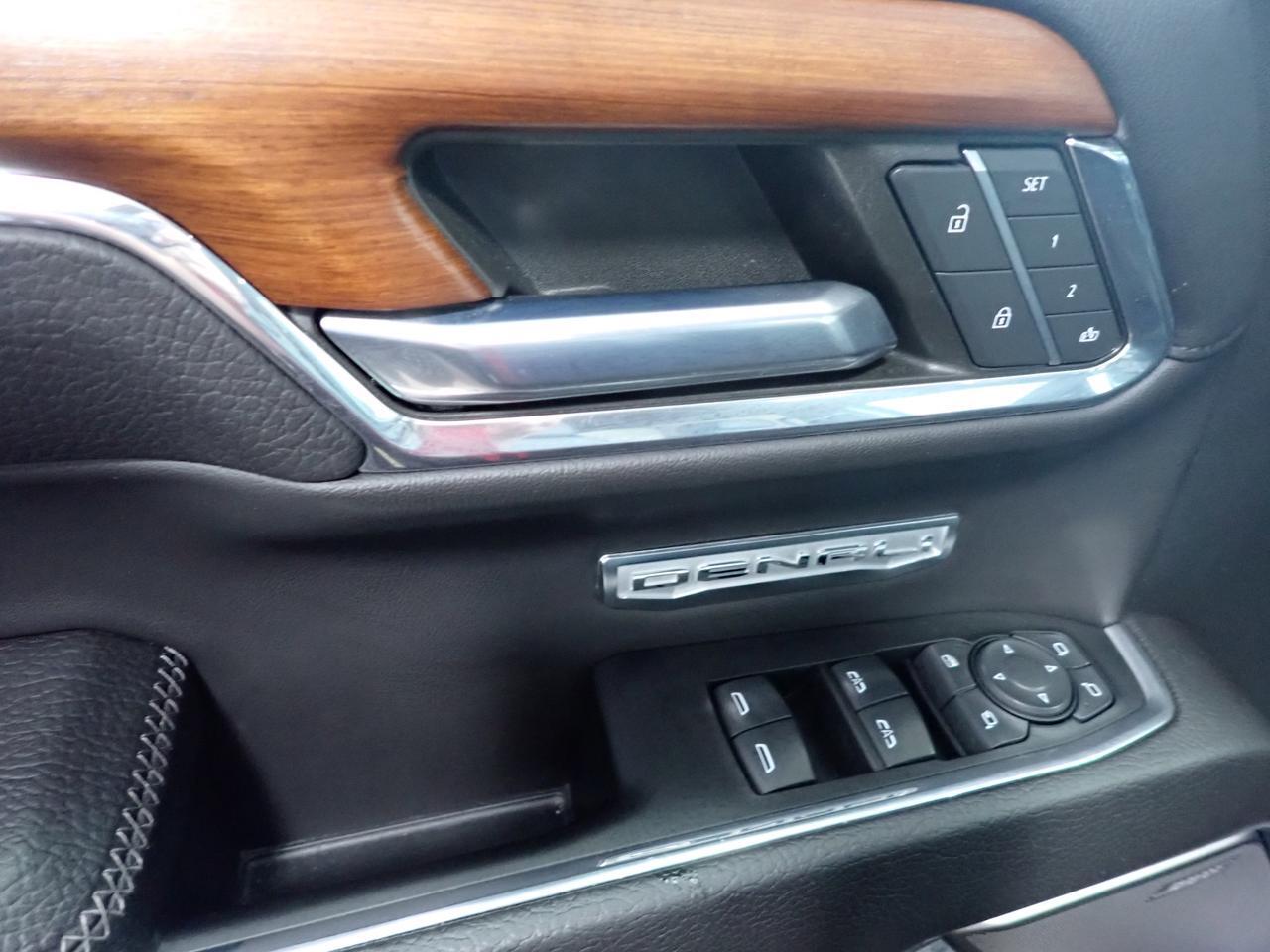 2022 GMC Sierra 1500 DENALI CREW CAB 5&apos;8&quot; BOX LEATHER NAVI SUNROOF 4WD SHORT BOX Listowel ON