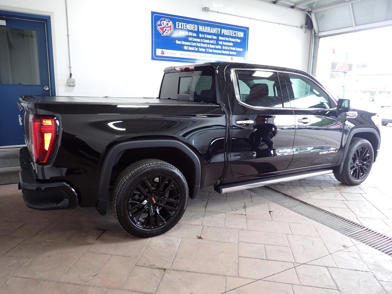 2022 GMC Sierra 1500 DENALI CREW CAB LEATHER NAVI SUNROOF 4WD SHORT BOX Listowel ON