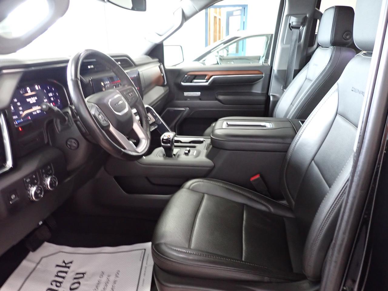 2022 GMC Sierra 1500 DENALI CREW CAB LEATHER NAVI SUNROOF 4WD SHORT BOX Listowel ON
