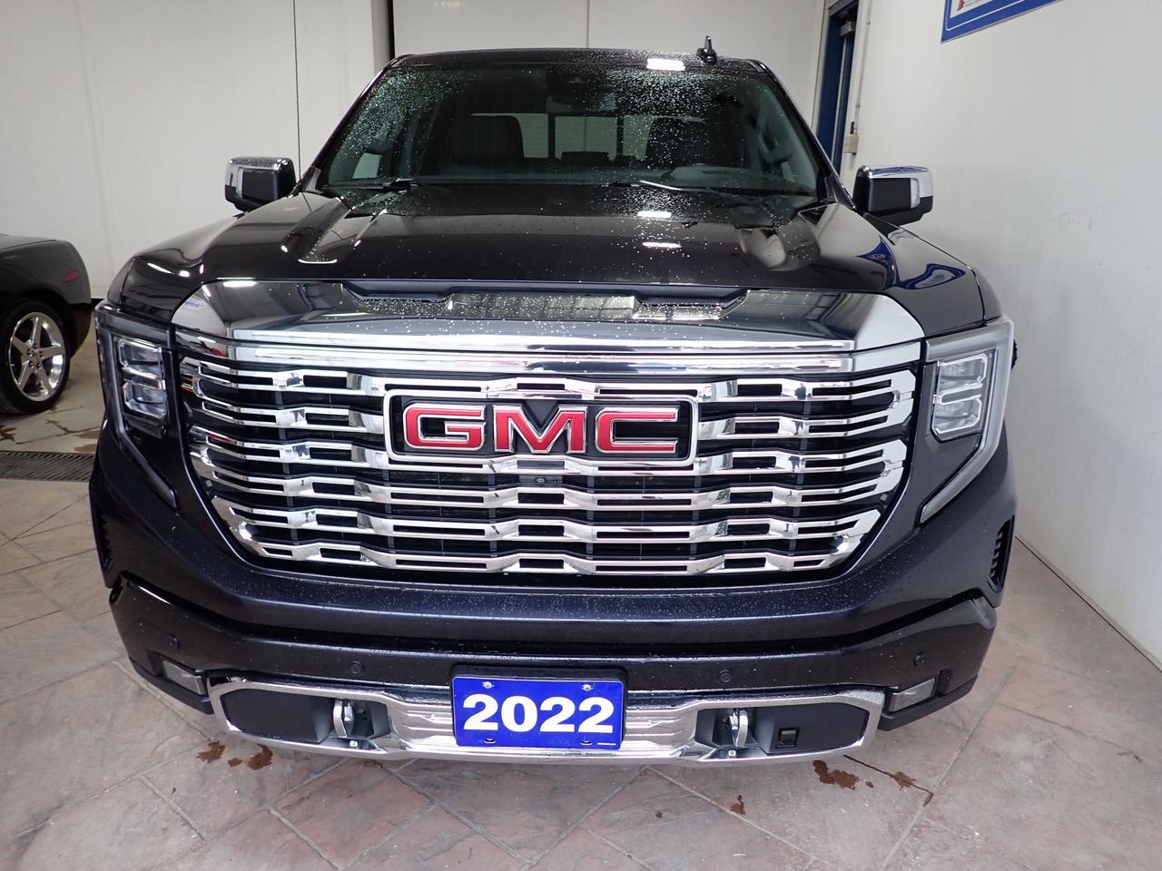 2022 GMC Sierra 1500 Denali 4WD CREW CAB 6.4 BOX LEATHER NAVI Listowel ON