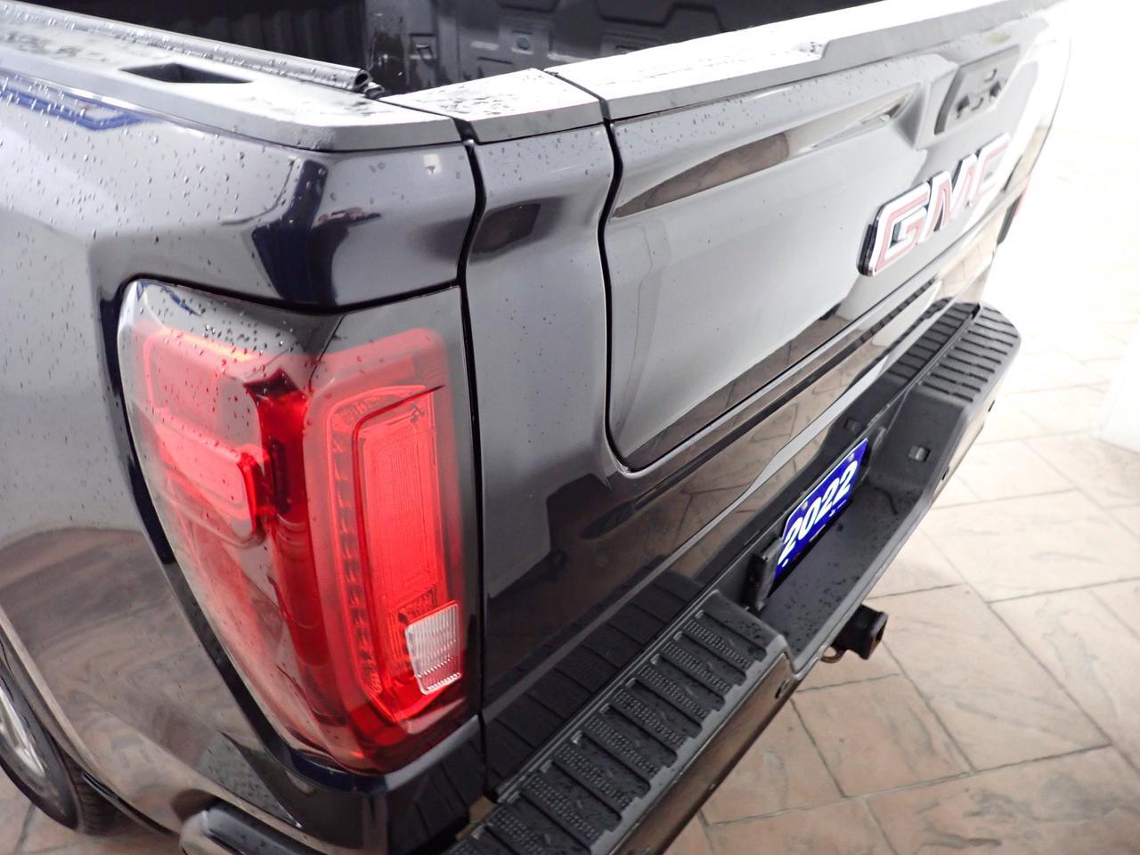 2022 GMC Sierra 1500 Denali 4WD CREW CAB LEATHER NAVI Listowel ON