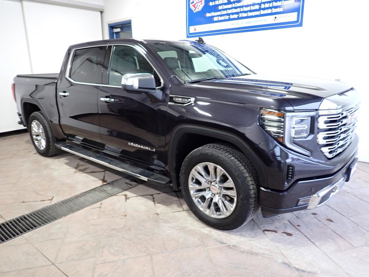 2022 GMC Sierra 1500 Denali 4WD CREW CAB LEATHER SUNROOF