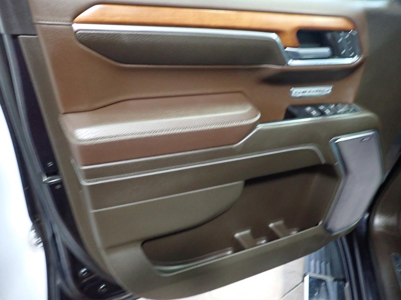 2022 GMC Sierra 1500 Denali 4WD CREW CAB LEATHER SUNROOF Listowel ON