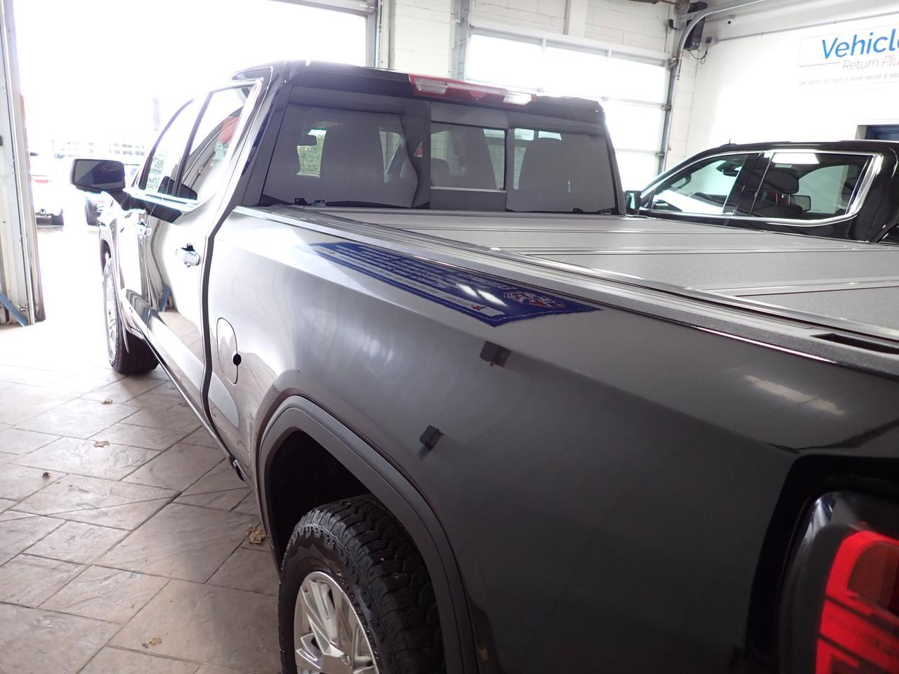 2022 GMC Sierra 1500 Denali 4WD CREW CAB LEATHER SUNROOF Listowel ON