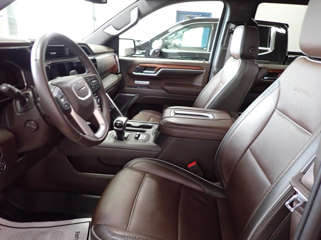 2022 GMC Sierra 1500 Denali 4WD CREW CAB LEATHER SUNROOF Listowel ON