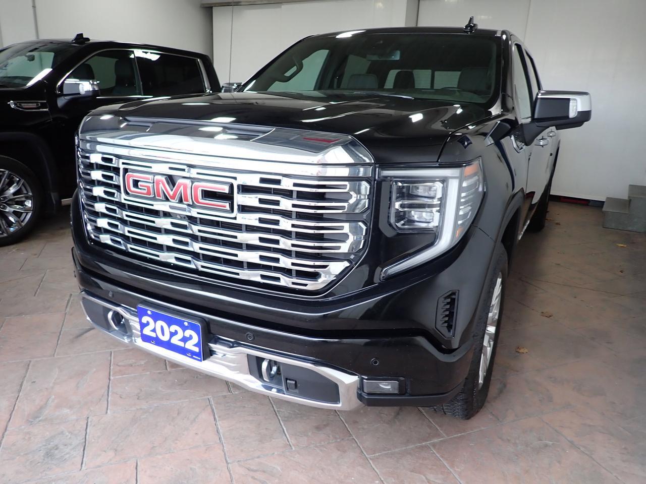 2022 GMC Sierra 1500 Denali 4WD CREW CAB LEATHER SUNROOF Listowel ON