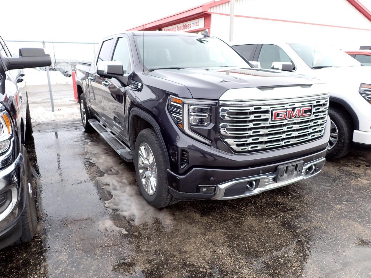 2022 GMC Sierra 1500 Denali 4WD CREW CAB