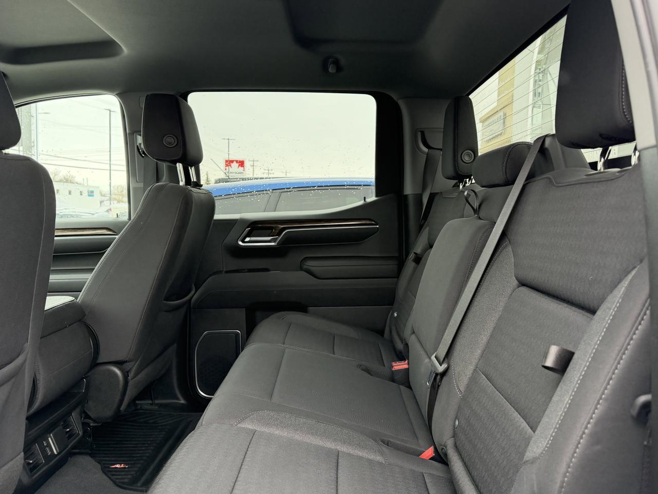 2022 GMC Sierra 1500 Elevation 4WD | Low KMs | NAV | Heated Seats | Remote Start | Backup Camera | 20IN Wheels Redwater AB