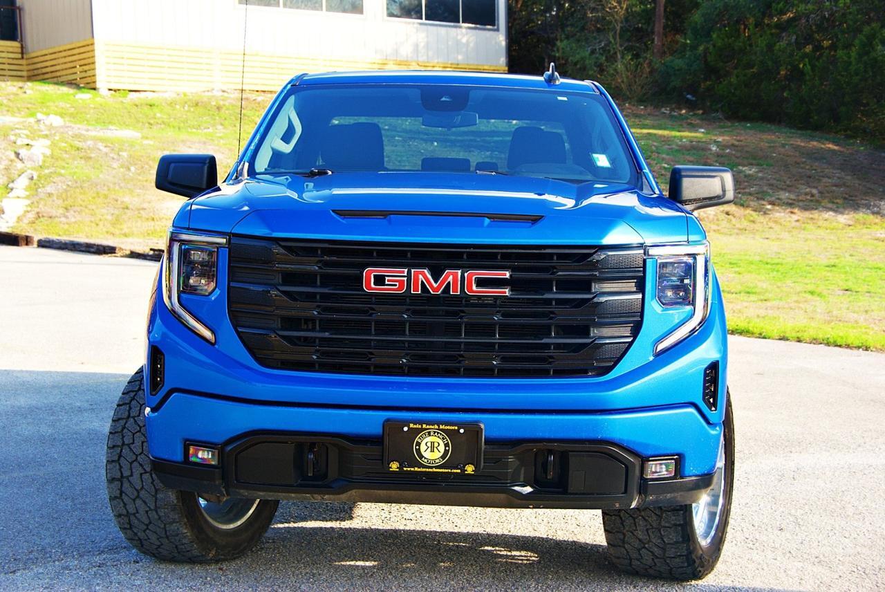 2022 GMC Sierra 1500 Elevation
