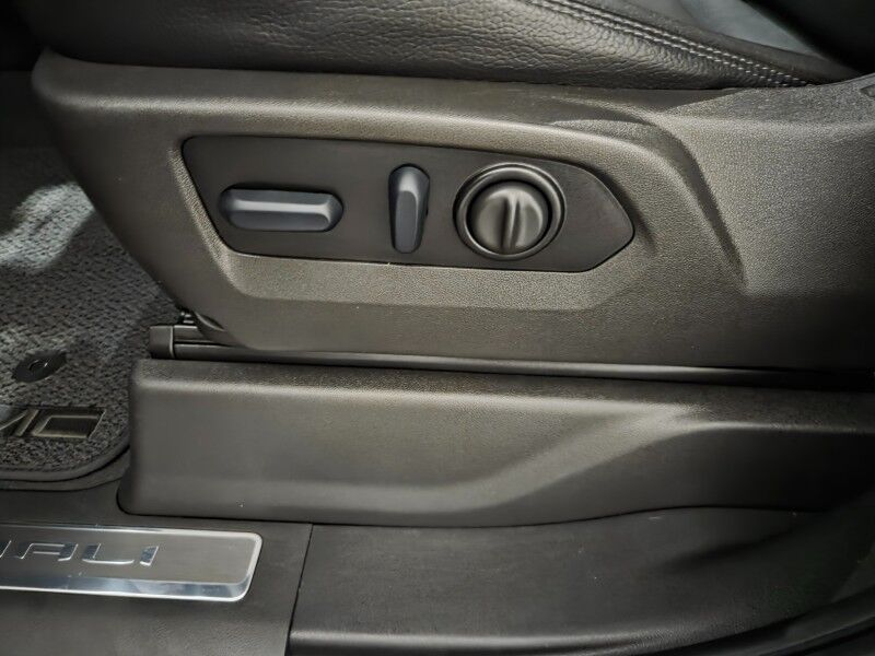 2022 GMC Sierra 1500 Limited Denali 4WD 6.2L V8 GPS Nav Sunroof 22in Wheels Nitto Tires FREE WARRANTY Arlington TX