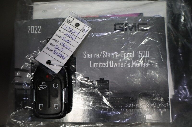 2022 GMC Sierra 1500 Limited SLT 5.3L V8 GPS Nav Bridgestone Tires FREE WARRANTY Arlington TX