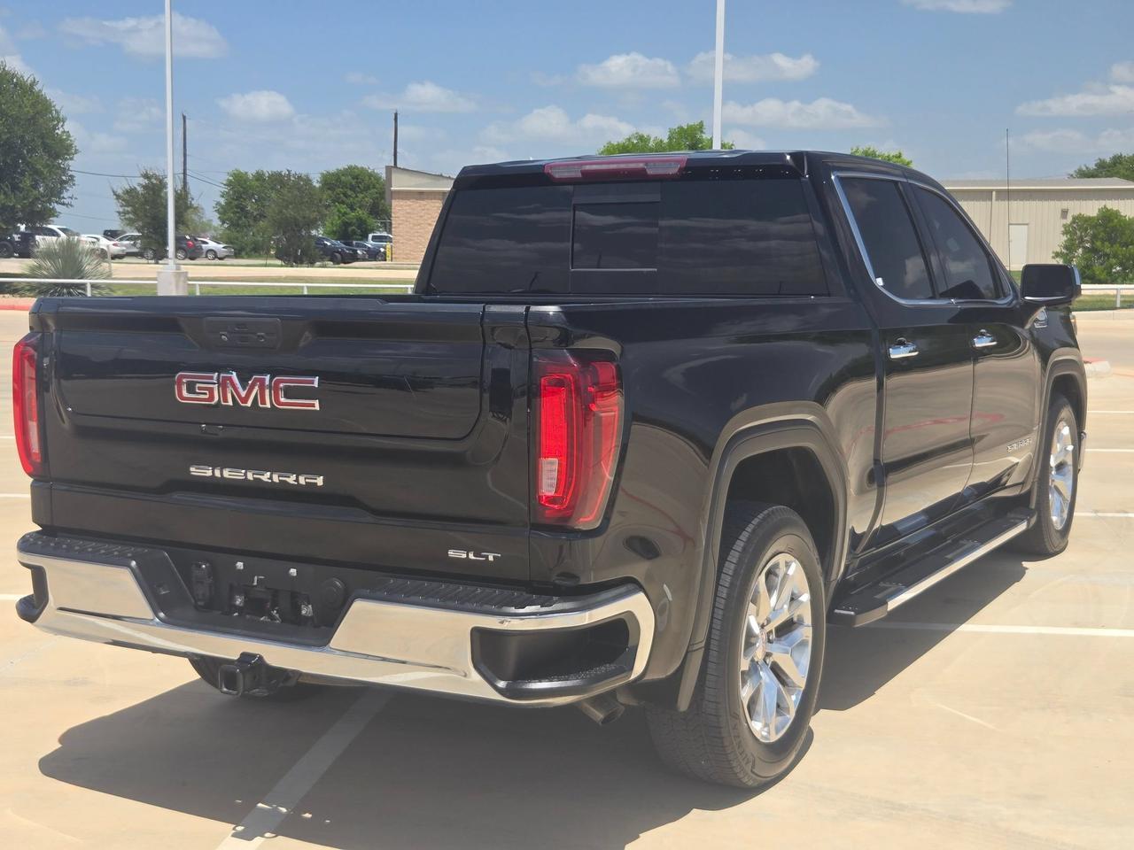 2022 GMC Sierra 1500 Limited SLT
