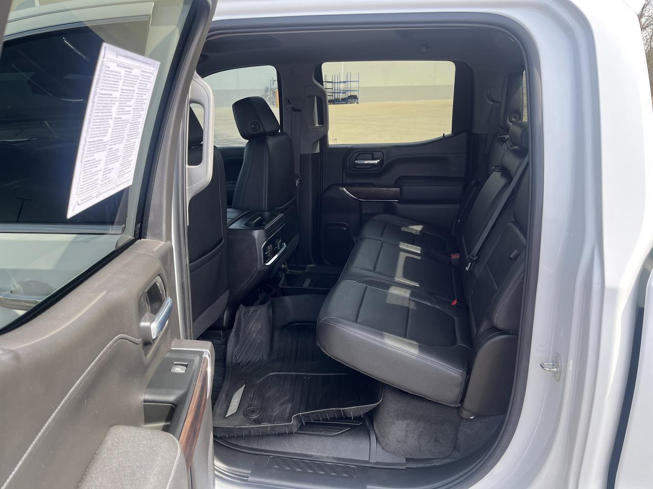 2022 GMC Sierra 1500 Limited SLT X31 Crew Cab 4WD 5.3L PremumPlusPkg w/AdptvCrz Nav 20s HtdMemBuckets Spray-OnBedliner Saukville WI