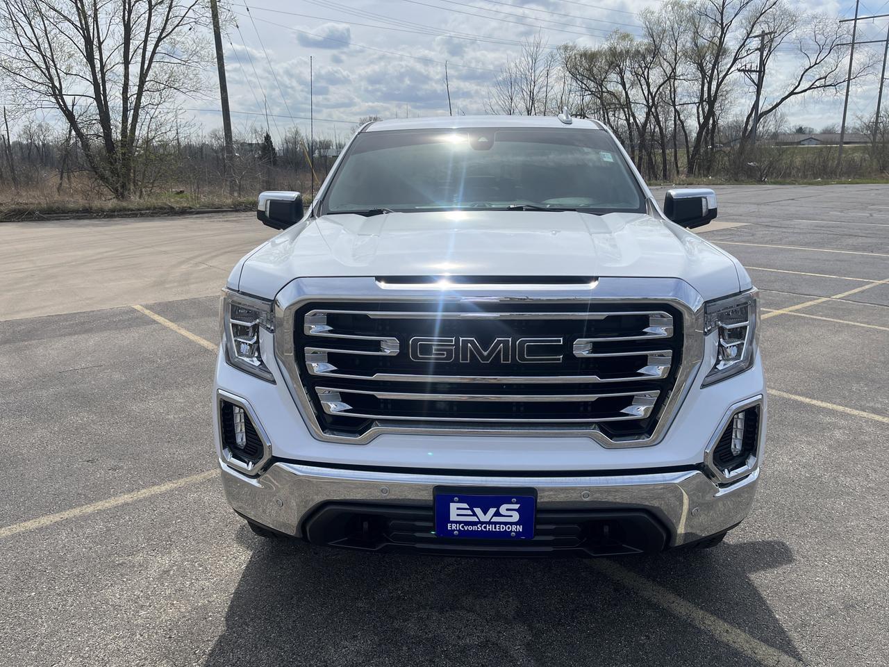 2022 GMC Sierra 1500 Limited SLT X31 Crew Cab 4WD 5.3L PremumPlusPkg w/AdptvCrz Nav 20s HtdMemBuckets Spray-OnBedliner