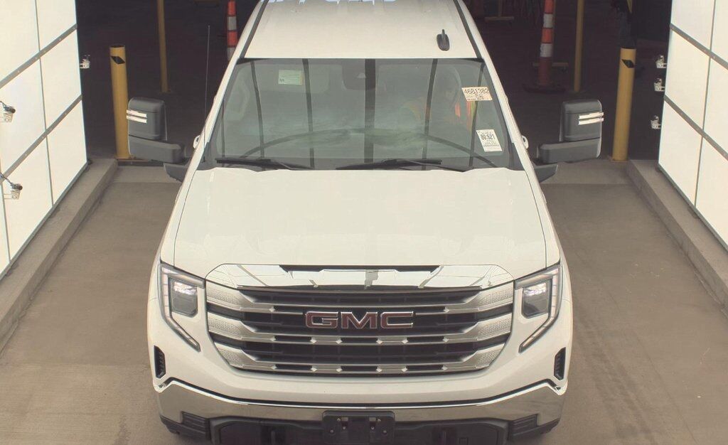 2022 GMC Sierra 1500 SLE Akron