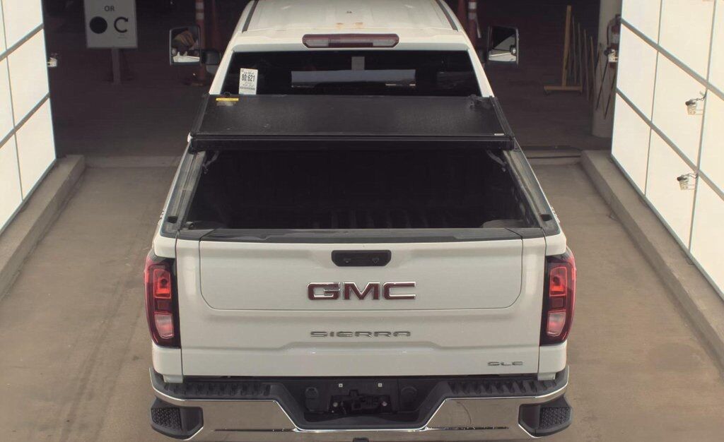2022 GMC Sierra 1500 SLE Akron