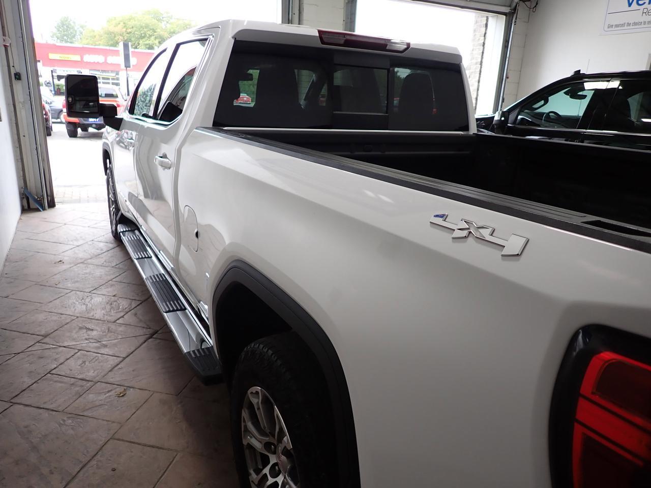 2022 GMC Sierra 1500 SLE CREW CAB *DIESEL* 6.5 BOX Listowel ON