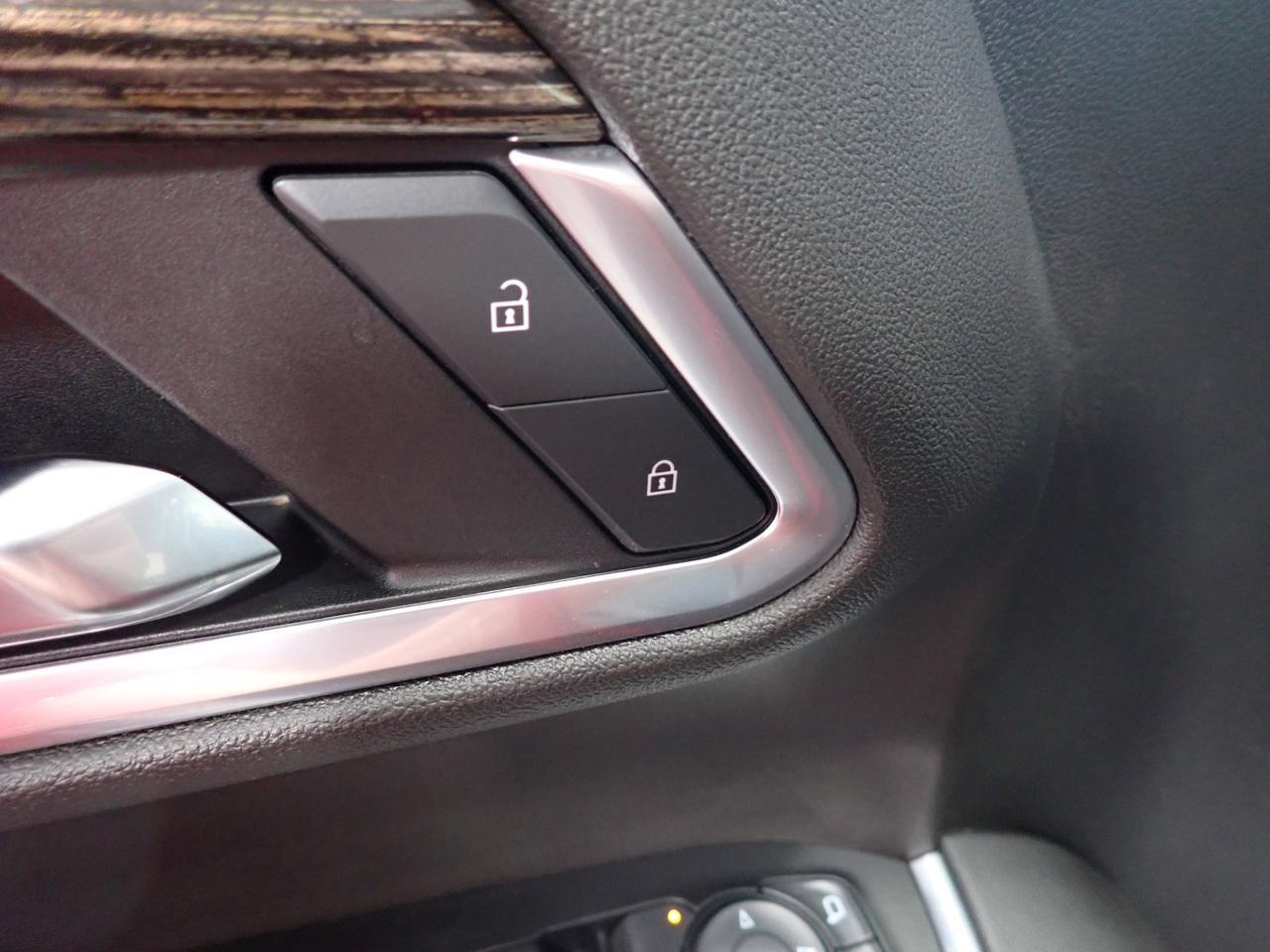 2022 GMC Sierra 1500 SLE CREW CAB *DIESEL* 6.5 BOX Listowel ON