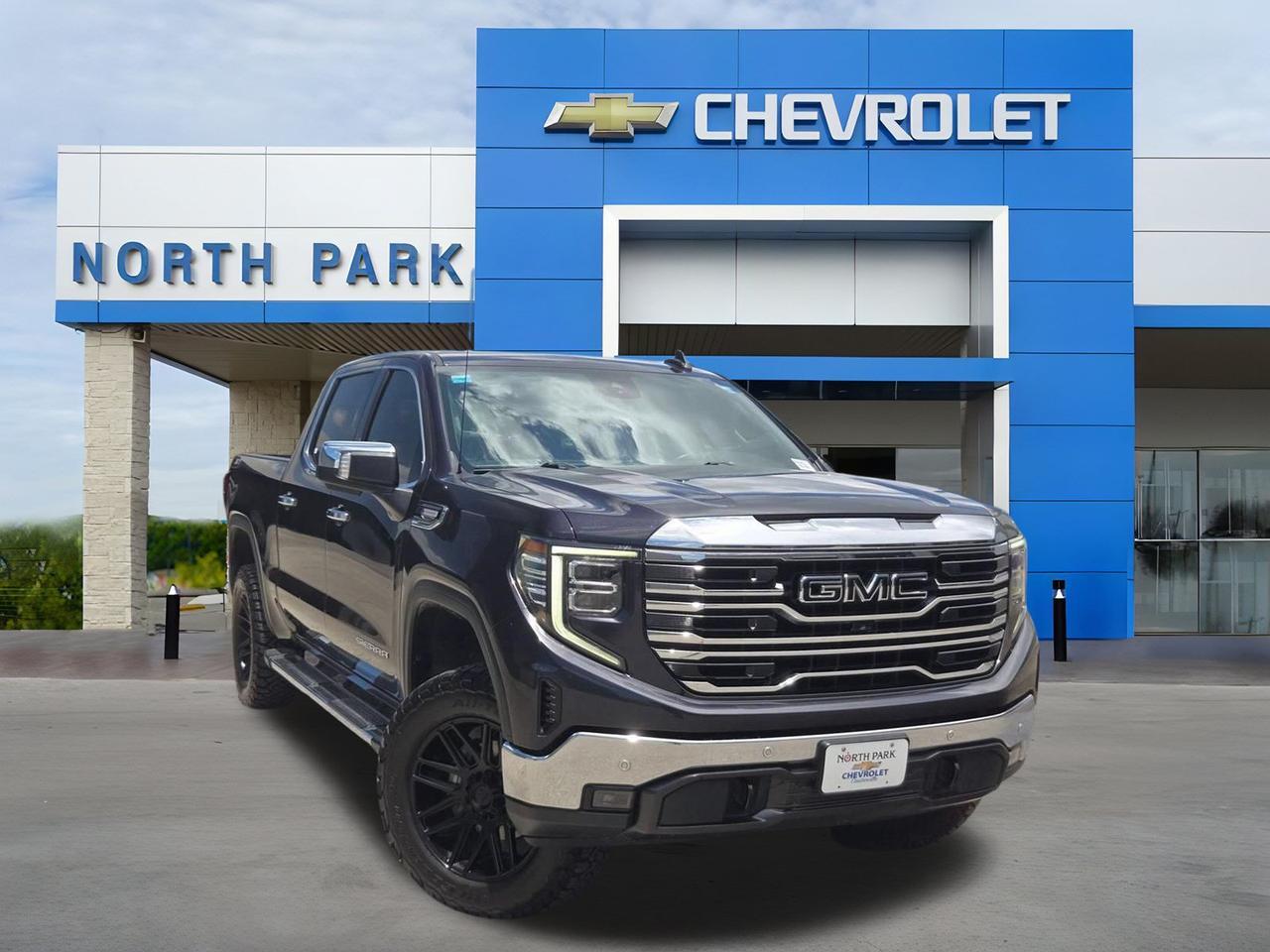 2022 GMC Sierra 1500 SLT